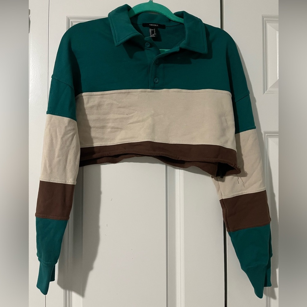 Forever 21 Cropped Sweater size: small Worn once
